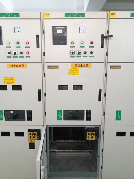 突發(fā)| 電力中斷導(dǎo)致川普大廈起火！