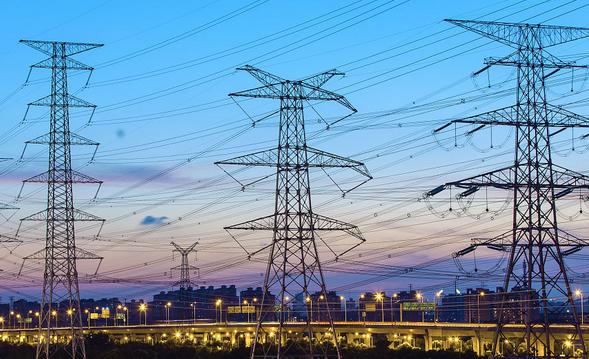 一年一度炎夏來臨，配電房維保解決用電過度的困擾！