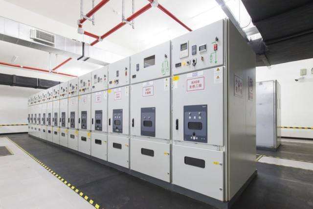 小區(qū)配電房維保切勿擅自行動(dòng)，電力事故非兒戲！