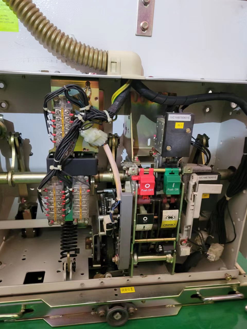 廣州市增城正品機(jī)電設(shè)備安裝工程，廣州市增城政府機(jī)關(guān)機(jī)電設(shè)備安裝案例