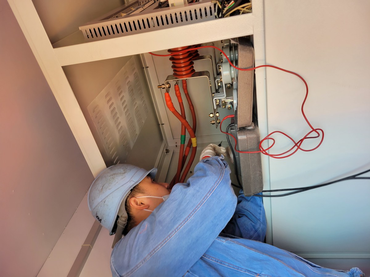 標準機電設備安裝價格，荔灣區(qū)標準商場電梯和自動扶梯安裝擬定方案分享