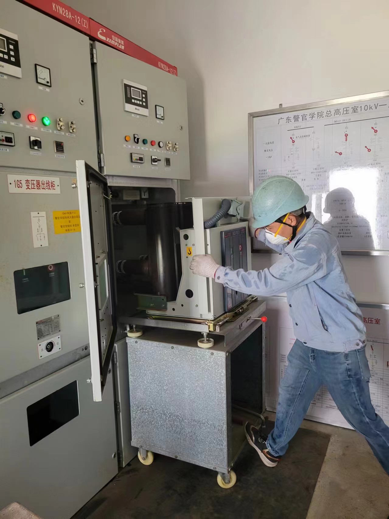 正品機(jī)電設(shè)備安裝現(xiàn)場(chǎng)調(diào)試，知名公路機(jī)電設(shè)備安裝工程籌劃方案分享