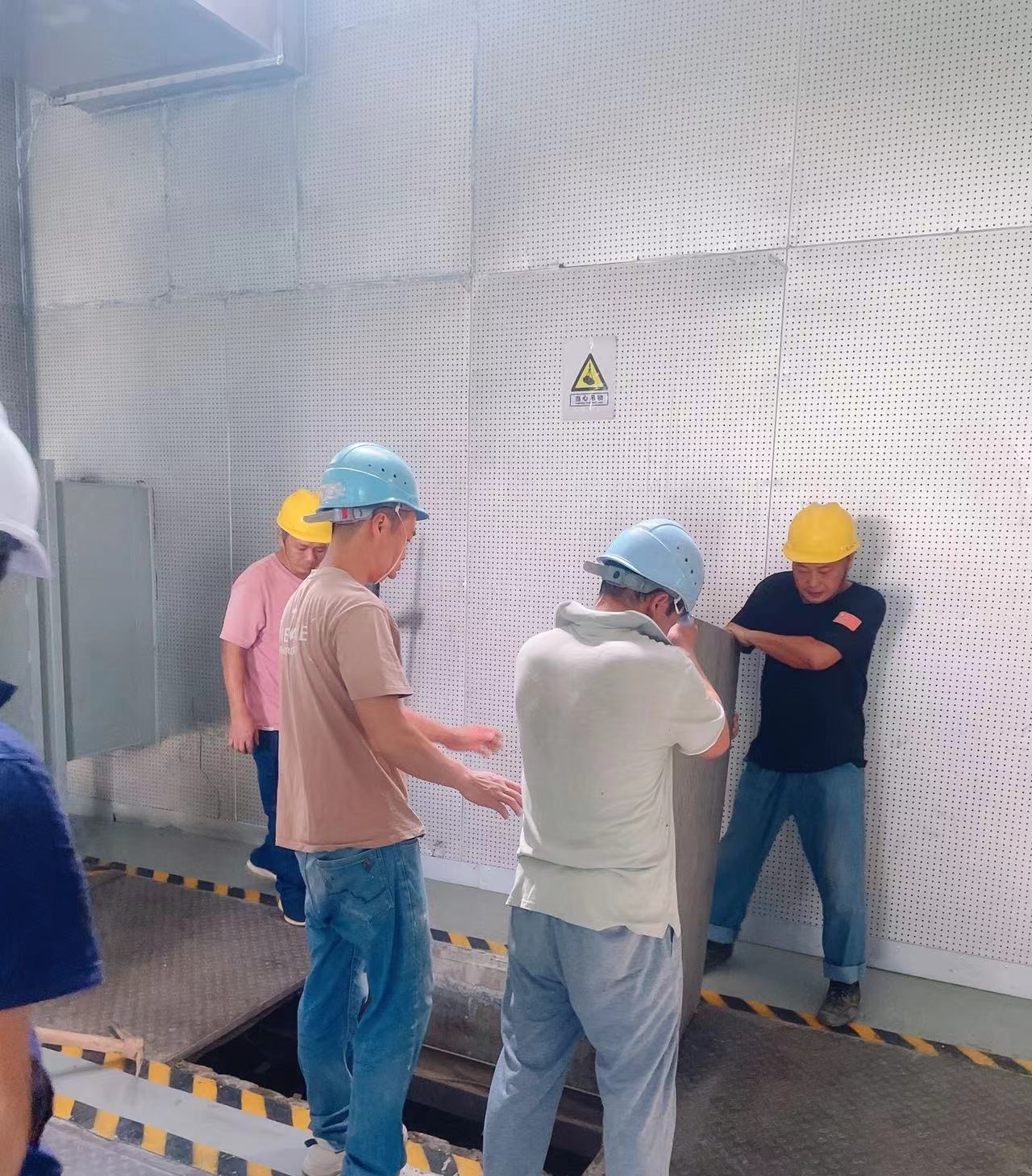 醫(yī)院機電設備工程安裝知名，廣州海珠區(qū)知名劇院和演出場所舞臺燈光及音響設備安裝制定方案分享