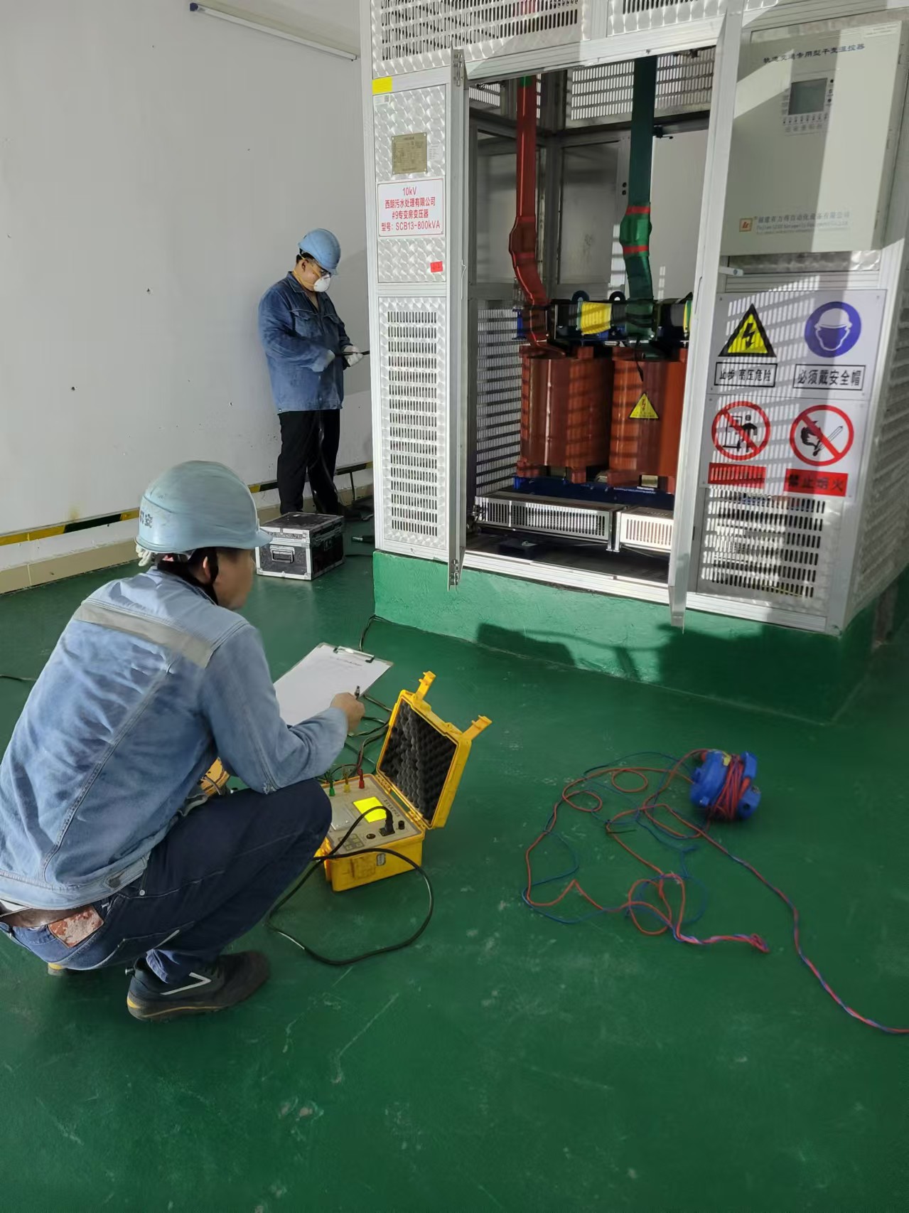 小型機電設(shè)備安裝維護熱線，專業(yè)電子制造廠半導(dǎo)體設(shè)備和電子元件安裝案例