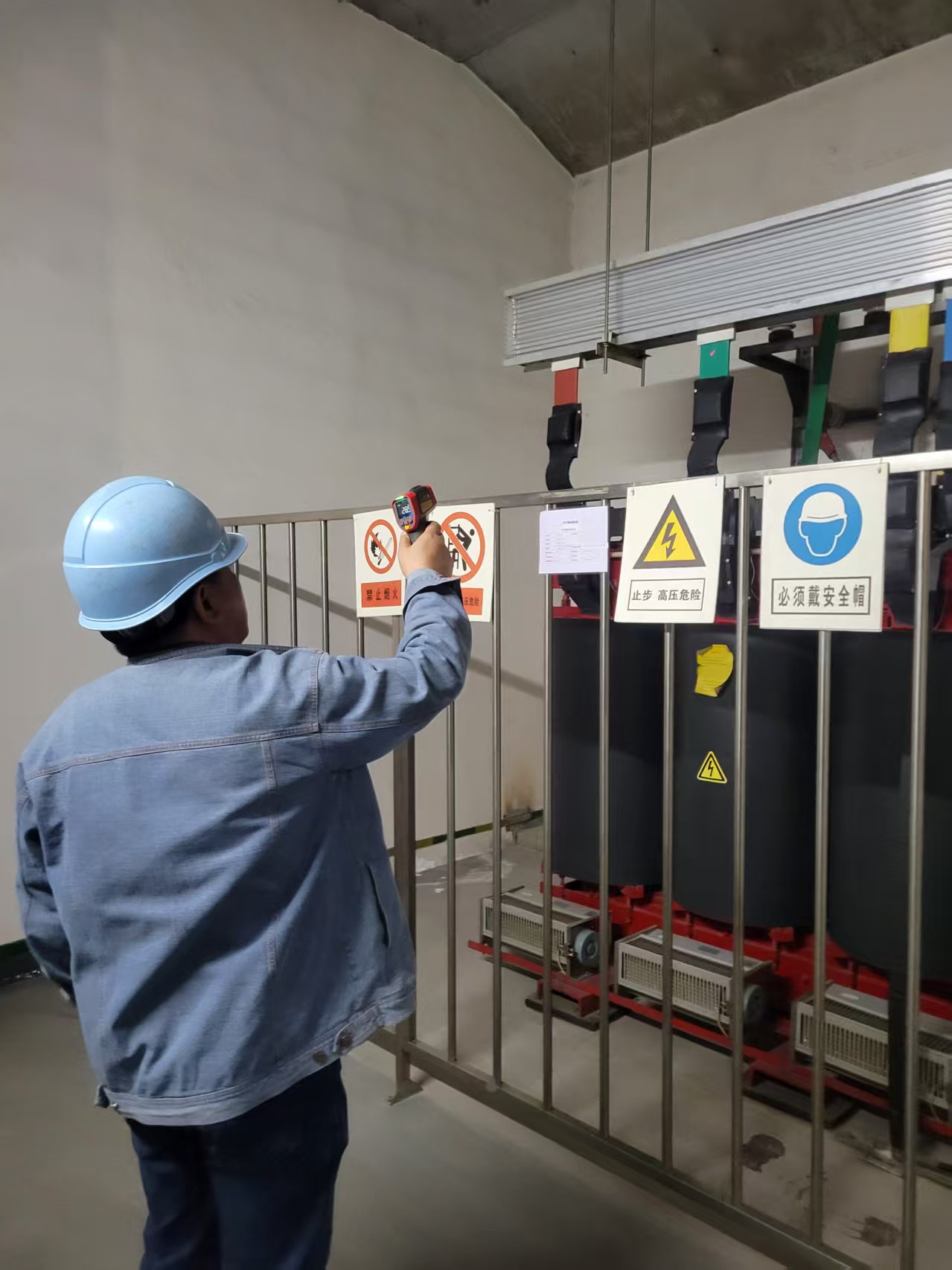 {gallery: 'gal1', smallimage: '/upload/image/202504/6811ec545027d.jpg',largeimage: '/upload/image/202504/6811ec545027d.jpg'}